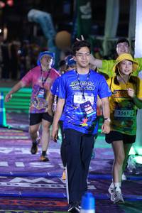 BIB: 3561
                            <button type="button" onclick="openModal(26260958)" class="btn btn-primary btn-sm float-right btn-popup" data-toggle="modal" data-target=".modal-high-quality">
                        <i class="fas fa-shopping-cart"></i> Add to Cart
                    </button>
                                            <button type="button" onclick="isThisMe(26260958, true)" class="btn btn-success btn-sm float-right btn-popup btn-isme hidden" data-toggle="tooltip" data-placement="bottom" title="นี่คือรูปของคุณใช่ไหม คลิกที่นี่เพื่อเอาเข้าอัลบั้ม">
                        <i class="fas fa-plus"></i> Add to album
                    </button>
                    <button type="button" onclick="isThisMe(26260958, false)" class="btn btn-warning btn-sm float-right btn-popup btn-isnotme hidden">
                        <i class="fas fa-ban"></i> Remove from album
                    </button>